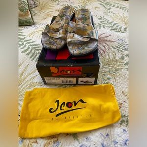 ICON Sandals